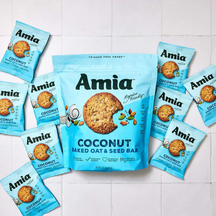 Coconut Baked Oat and Seed Bars. good food and snacks for people with migraine. Free from all the common migraine triggers